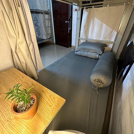 הו צ'י מין סיטי Home Tea An Yen_Dorm For Women Only מראה חיצוני תמונה
